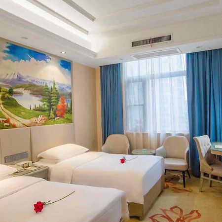 Vienna Hotel Nanyang People Road Eksteriør bilde