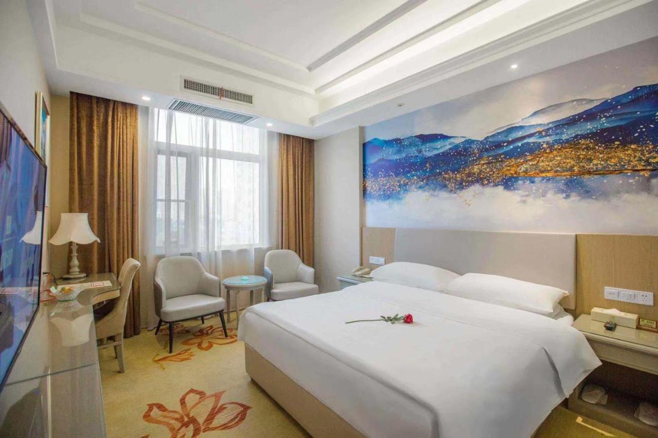 Vienna Hotel Nanyang People Road Eksteriør bilde